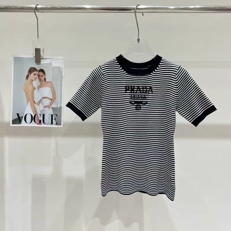 『フリーサイズ』激売れ中 手触り良く シンプル ファッション ボーダー柄 半袖 Ｔシャツ