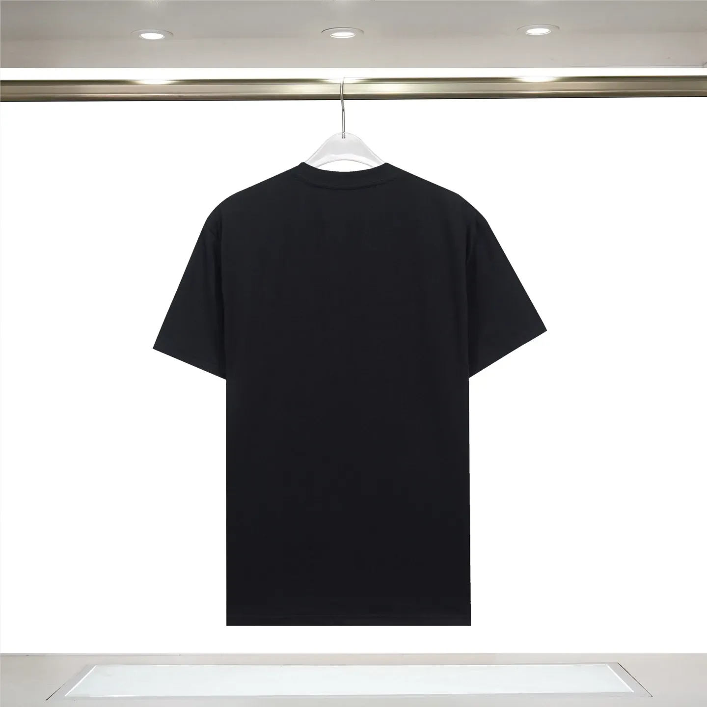 『S-2XL』ポケット付き 通気性抜群 軽量素材 ベーシック シンプル 半袖Ｔシャツ