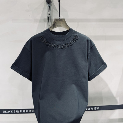 【L-4XL】トレンディな刺繍入り半袖Tシャツ、ゆったりとしたクルーネック、ユニセックストップス
