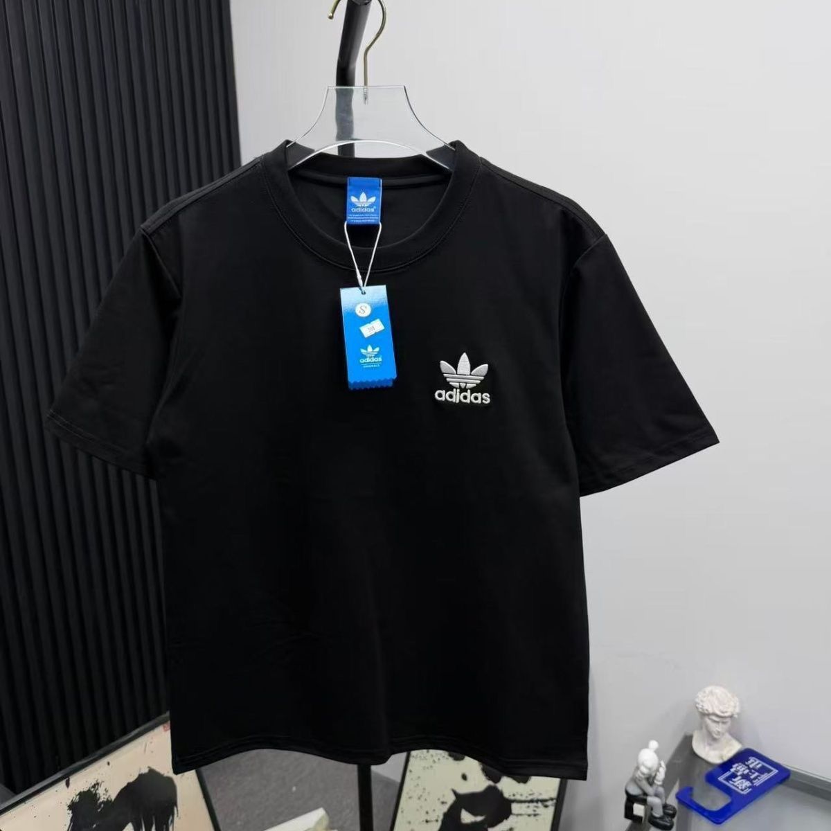 『S-2XL』夏新作 メンズ 刺繍入り ゆったりフィット トレンディ クルーネック 半袖 カジュアル Tシャツ