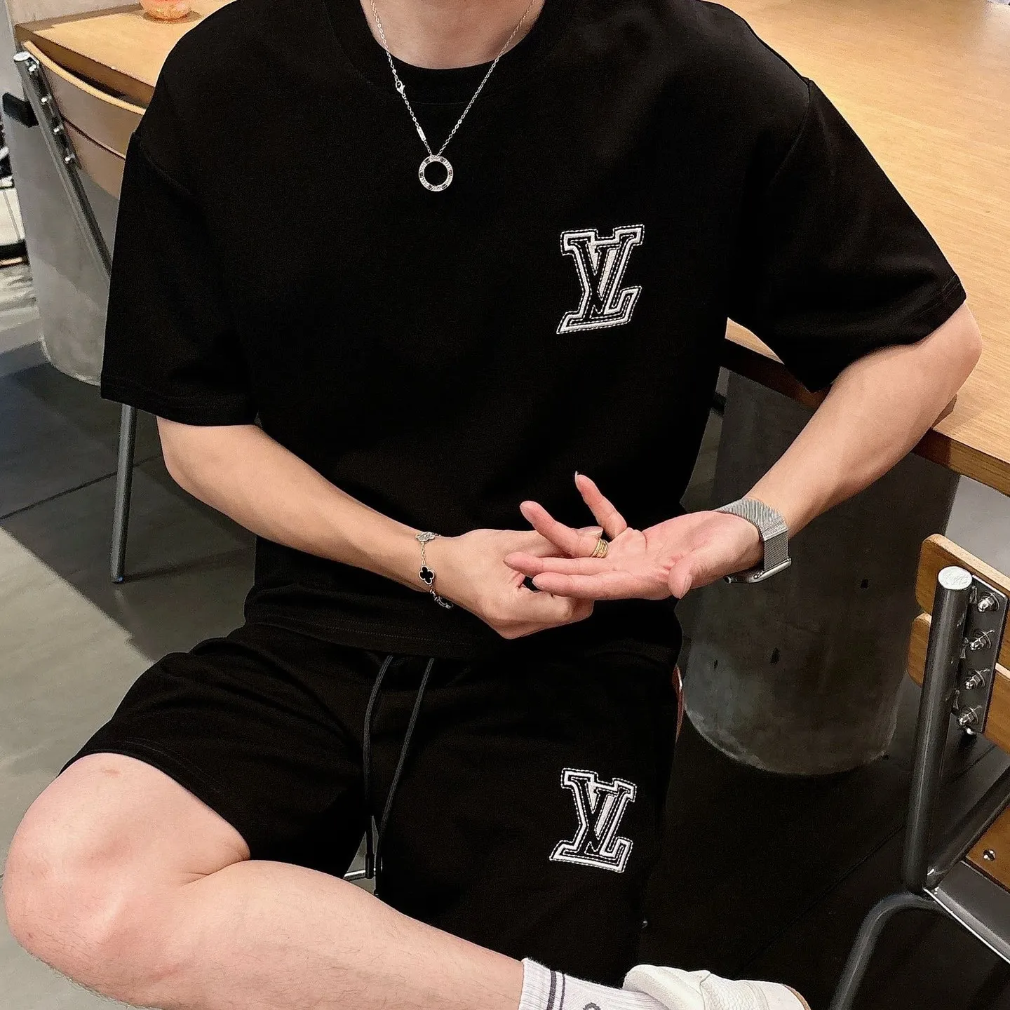 『M-2XL』目を引くデザイン カジュアル 気質いい 肌に優しい セットアップ