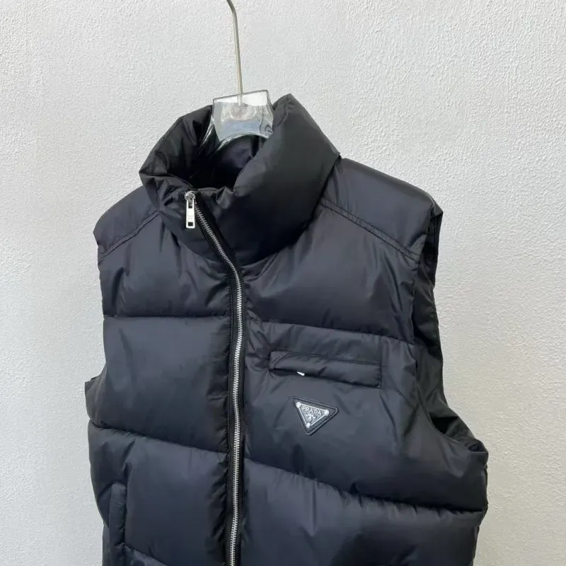 『L-4XL』大人らしいトレンド 高品質 シンプル 軽量 暖かい ダウンベスト