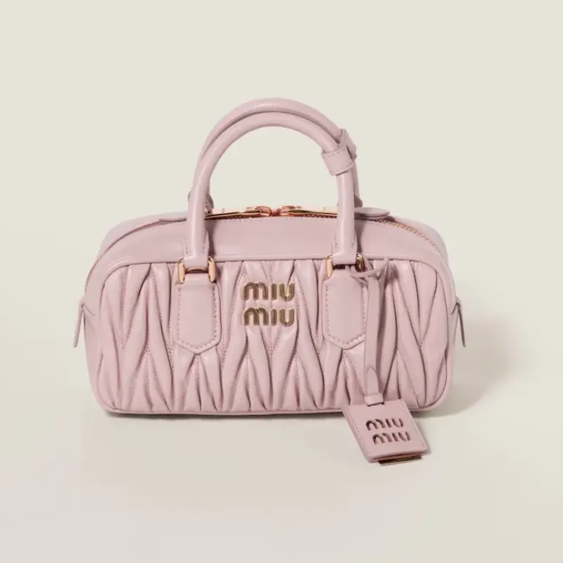 NO.1人気 ファッション シンプル クラシック高級感 質感のいい エレガント ショルダーバッグ