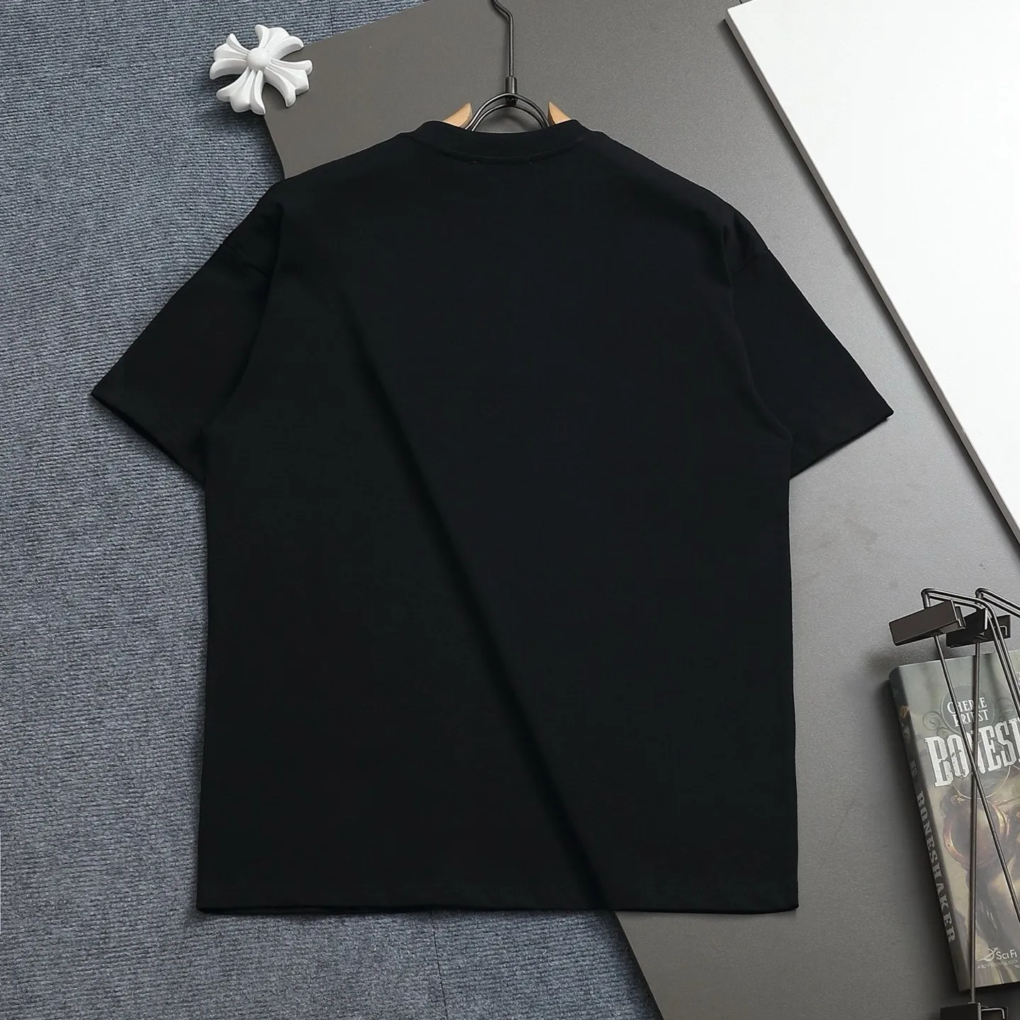『XS-L』刺繍入り ゆったり 通勤にぴったりリラックスフィット 半袖 Tシャツ
