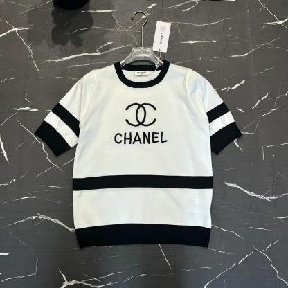 刺繍入りカラーブロックプルオーバースリムニットセーター