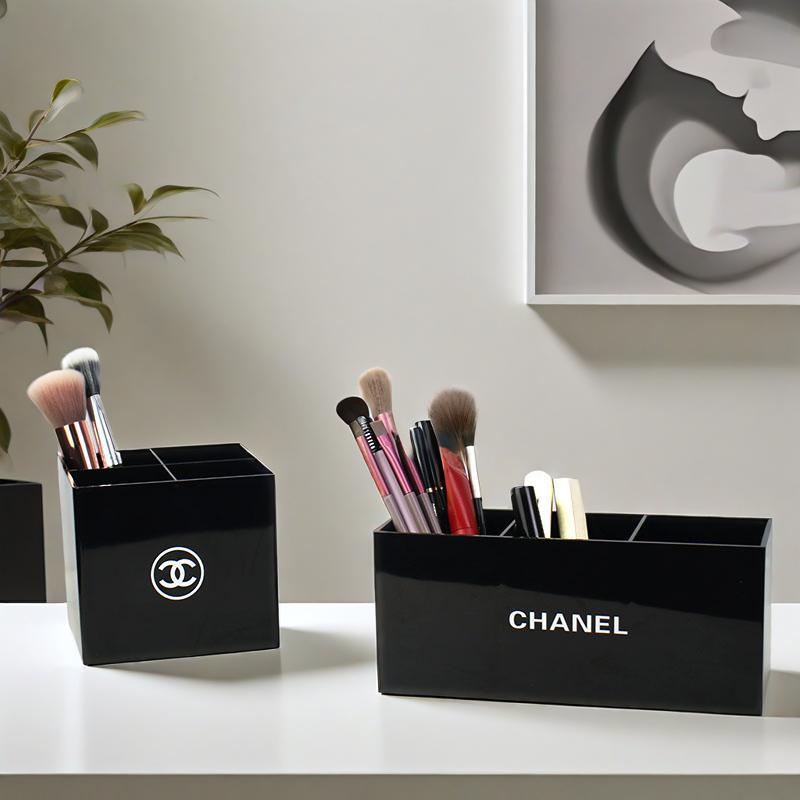 化粧品収納ボックス デスクトップオーガナイザー スキンケア製品ラック 口紅 アイシャドウ ブラシ収納