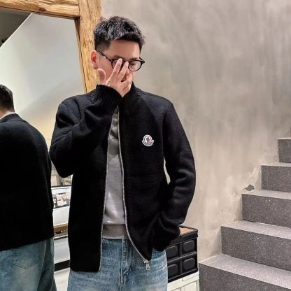 【M-3XL】秋の新作スタンドカラー刺繍ニットセーター