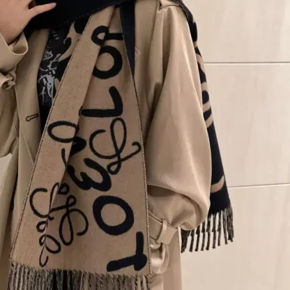 大活躍 柔らかタッチ 軽量 防寒おしゃれ 高品質 ウール カシミヤ生地 マフラー