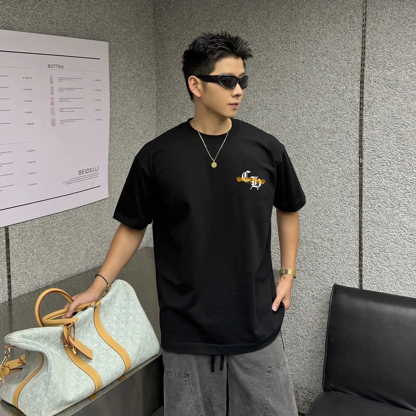 『S-4XL』イメチェンに最適 高品質素材 軽やか 着せやすい カジュアル 半袖 Tシャツ