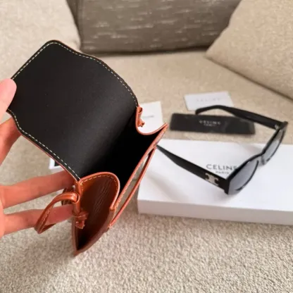 人気爆発中 超人気商品 魅力的 ファッション 保護ケース付き サングラス