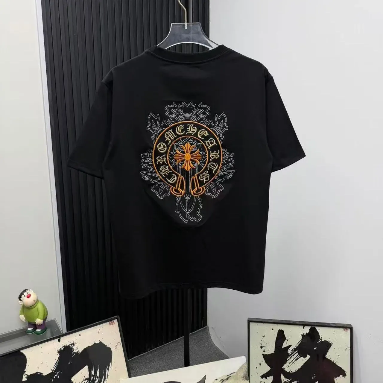 『S-2XL』男女兼用の、刺繍入りのゆったりとしたクルーネック半袖Tシャツが新登場