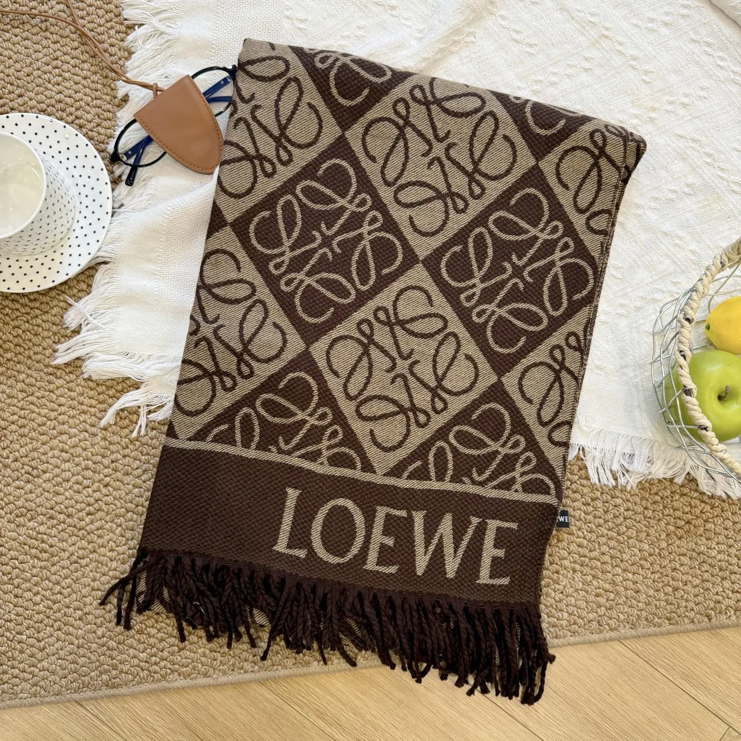 気質満点 高級感 軽量＆快適！ 期間限定 おしゃれ ファッション マフラー