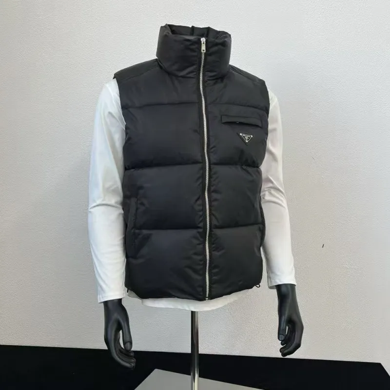 『L-4XL』大人らしいトレンド 高品質 シンプル 軽量 暖かい ダウンベスト