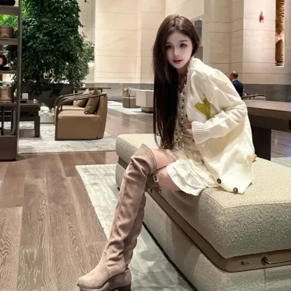 優しい雰囲気 ファッション ゆるい 柔らかい 手触り良くシンプル セーター