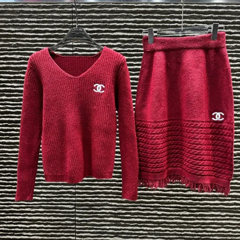 『フリーサイズ』今季も大流行 女子マスト フェミニン 刺繍 ニット生地 ケープ セットアップ
