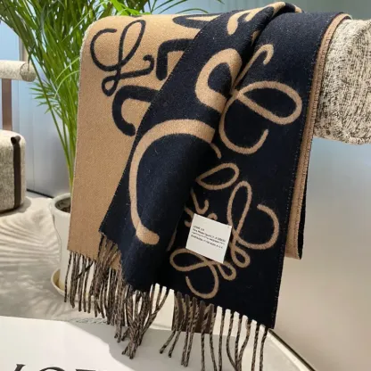 大活躍 柔らかタッチ 軽量 防寒おしゃれ 高品質 ウール カシミヤ生地 マフラー