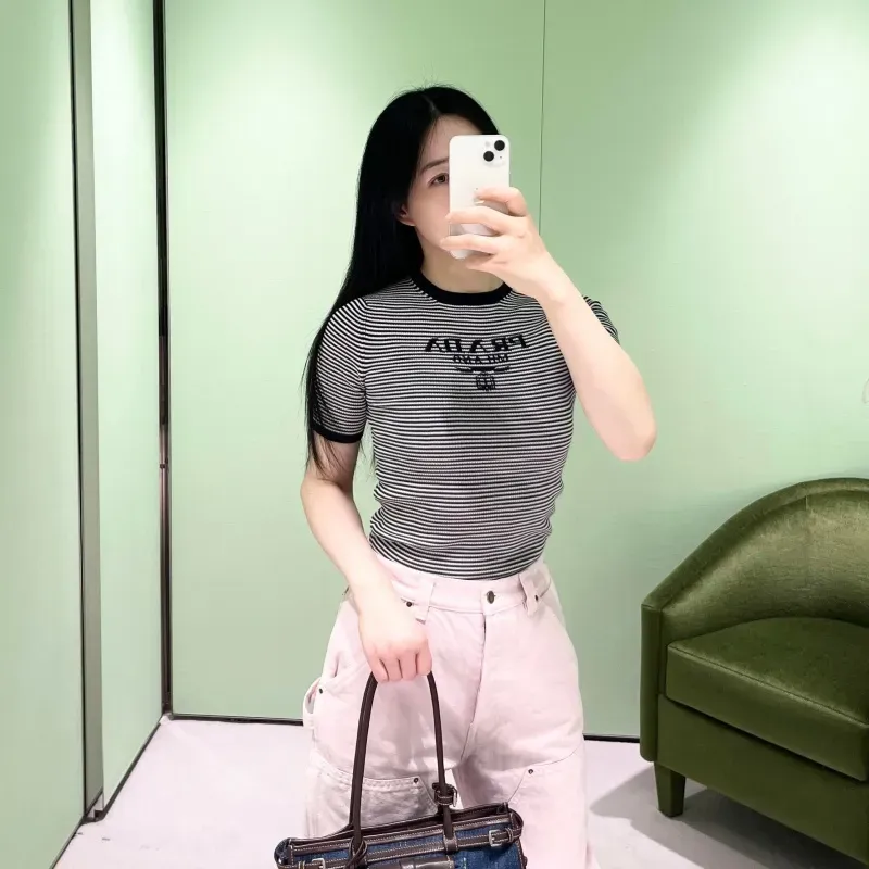 『フリーサイズ』激売れ中 手触り良く シンプル ファッション ボーダー柄 半袖 Ｔシャツ