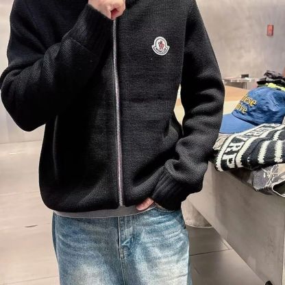 【M-3XL】秋の新作スタンドカラー刺繍ニットセーター