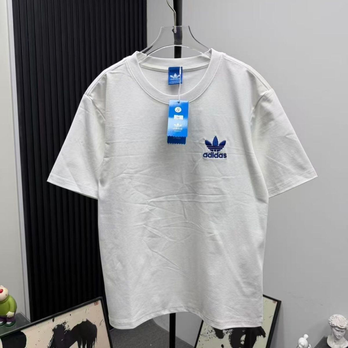 『S-2XL』夏新作 メンズ 刺繍入り ゆったりフィット トレンディ クルーネック 半袖 カジュアル Tシャツ