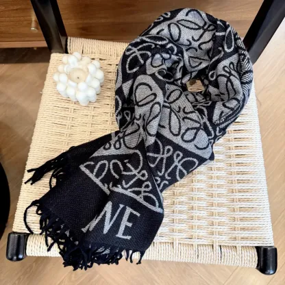 気質満点 高級感 軽量＆快適！ 期間限定 おしゃれ ファッション マフラー