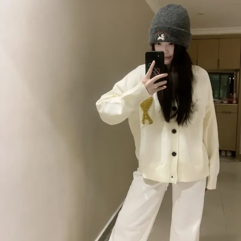 優しい雰囲気 ファッション ゆるい 柔らかい 手触り良くシンプル セーター