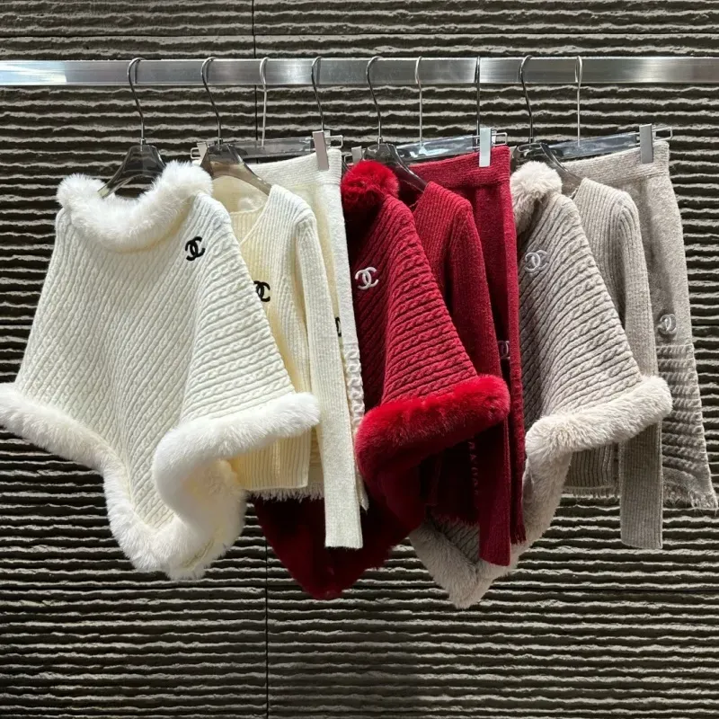 『フリーサイズ』今季も大流行 女子マスト フェミニン 刺繍 ニット生地 ケープ セットアップ
