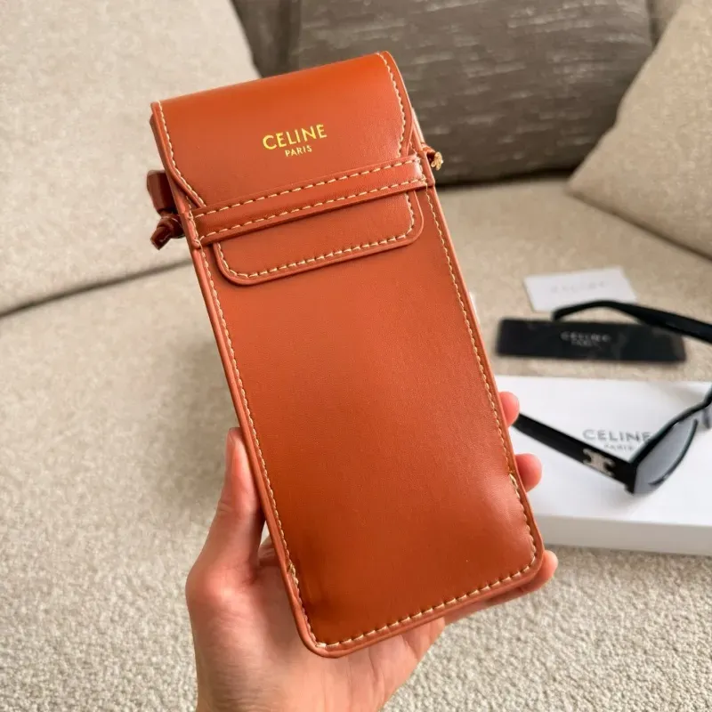 人気爆発中 超人気商品 魅力的 ファッション 保護ケース付き サングラス