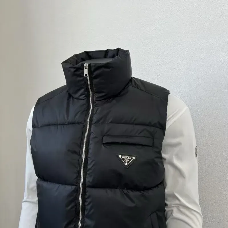 『L-4XL』大人らしいトレンド 高品質 シンプル 軽量 暖かい ダウンベスト