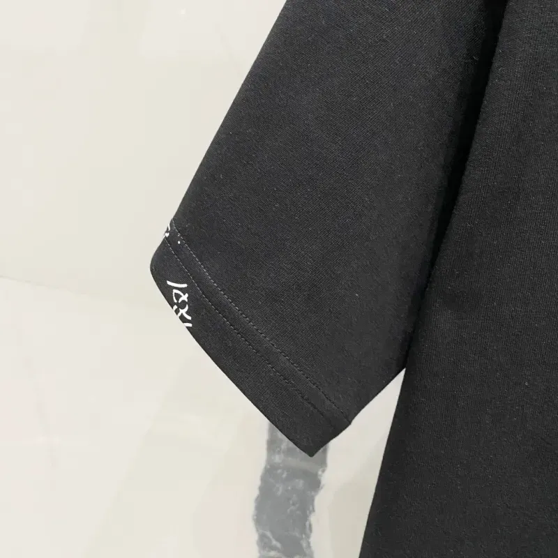 『XS-L』最愛の一着 高級感 スタイリッシュ 質感のいい 快適 合わせやすいＴシャツ