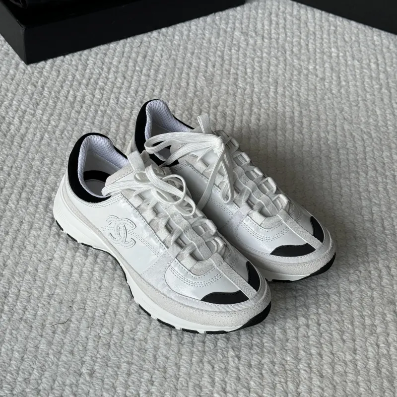 『35-40』取り入れたい トレンド 高品質 クラシック カジュアル 合わせやすい スポーツシューズ