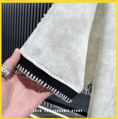 『M-4XL』新作夏物高級刺繍入りメンズ半袖Tシャツ