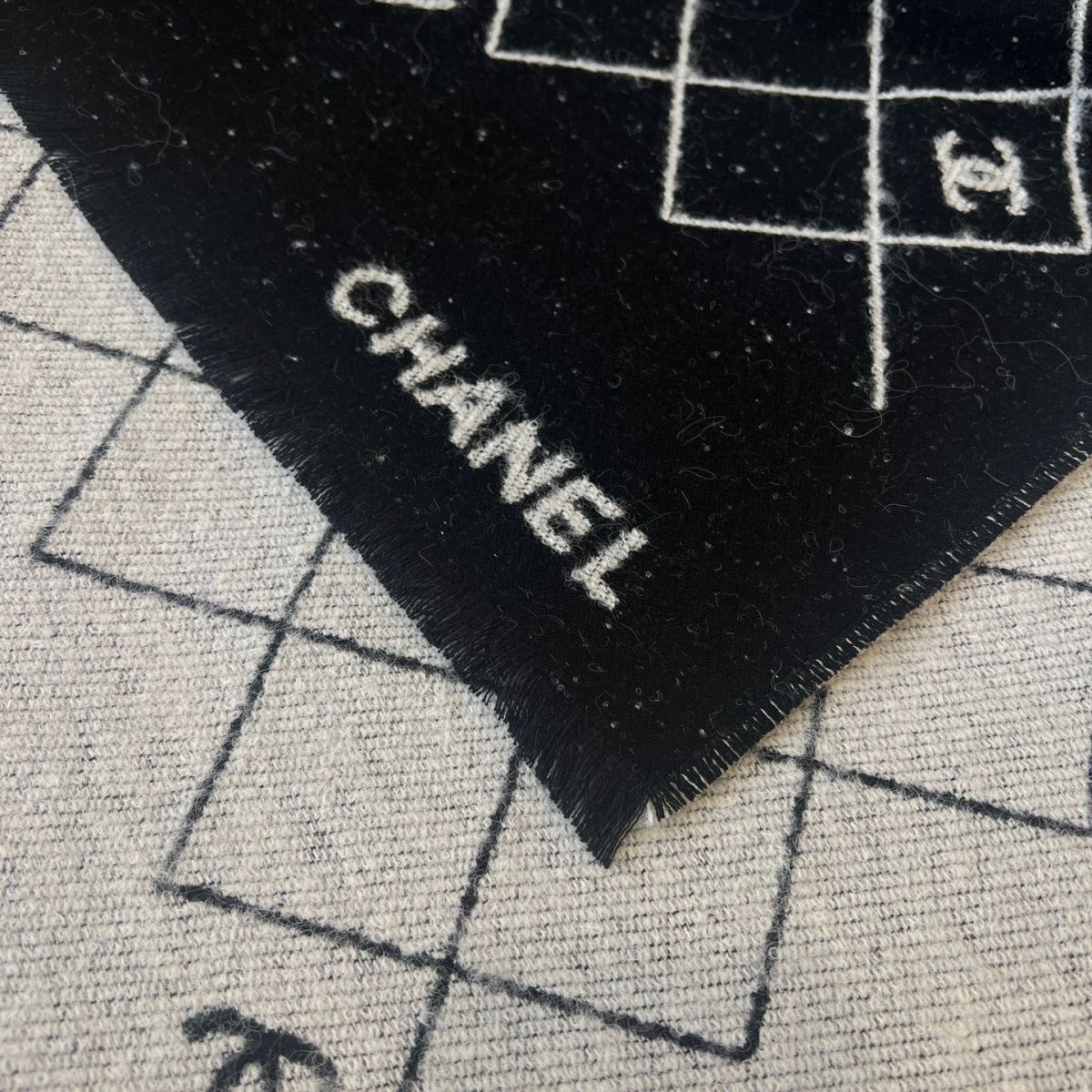 カシミア スカーフ、スタイリッシュ、暖かい、用途が広く、厚手のショール、秋と冬に最適です