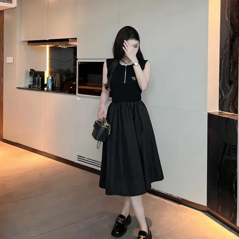 『S-L』好感度100％ 質感のいい シンプル ノースリープ ハーフ ジップ ワンピース