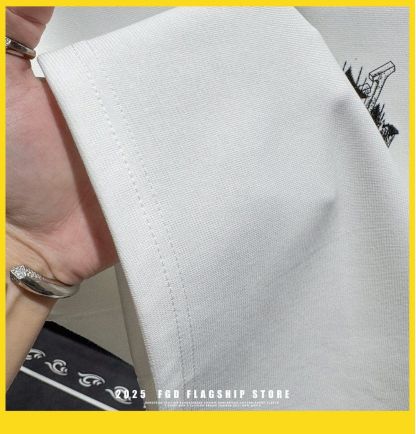 『M-3XL』新入荷メンズ 夏物 刺繍入りストリートスタイル 半袖Tシャツ