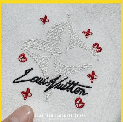 『M-3XL』メンズ刺繍入り半袖Tシャツ、通気性のあるハーフスリーブ