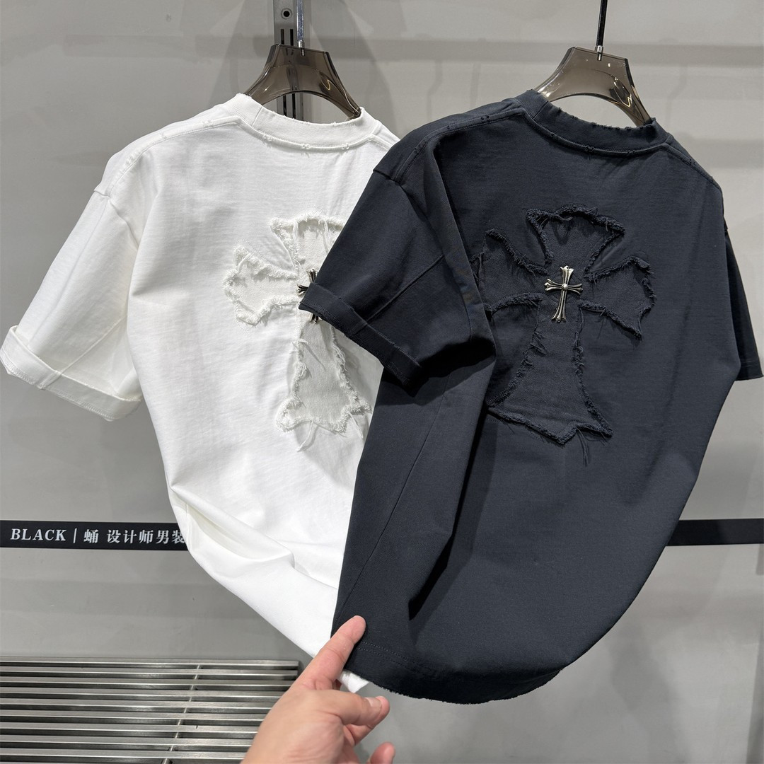 【L-4XL】トレンディな刺繍入り半袖Tシャツ、ゆったりとしたクルーネック、ユニセックストップス