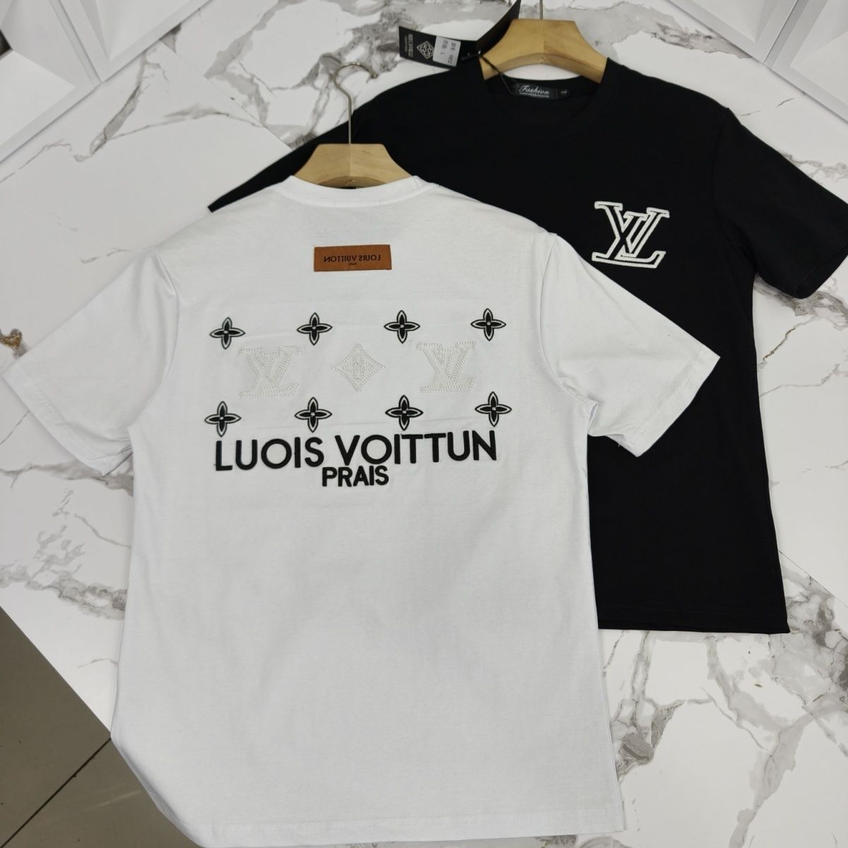 『L-4XL』刺繍文字カップル風トレンディ半袖Tシャツ