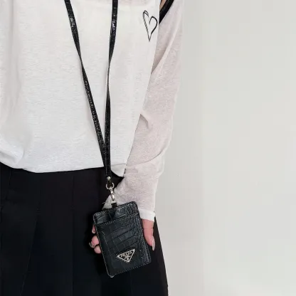 高級感 超人気商品 大人の定番 デザイン満点 爆売れ中 男女限らず 高品質 おしゃれ カードケース