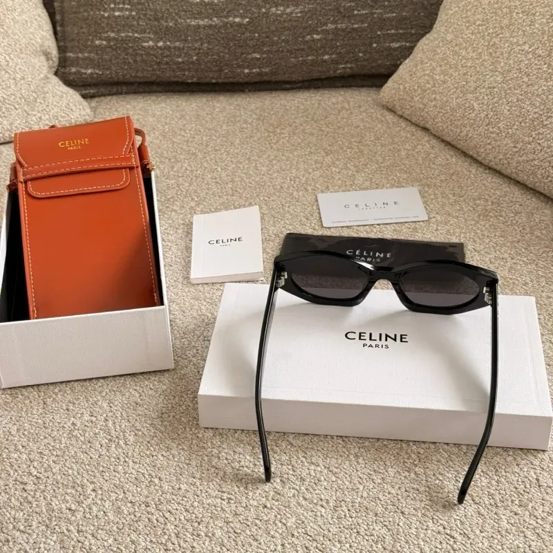 人気爆発中 超人気商品 魅力的 ファッション 保護ケース付き サングラス