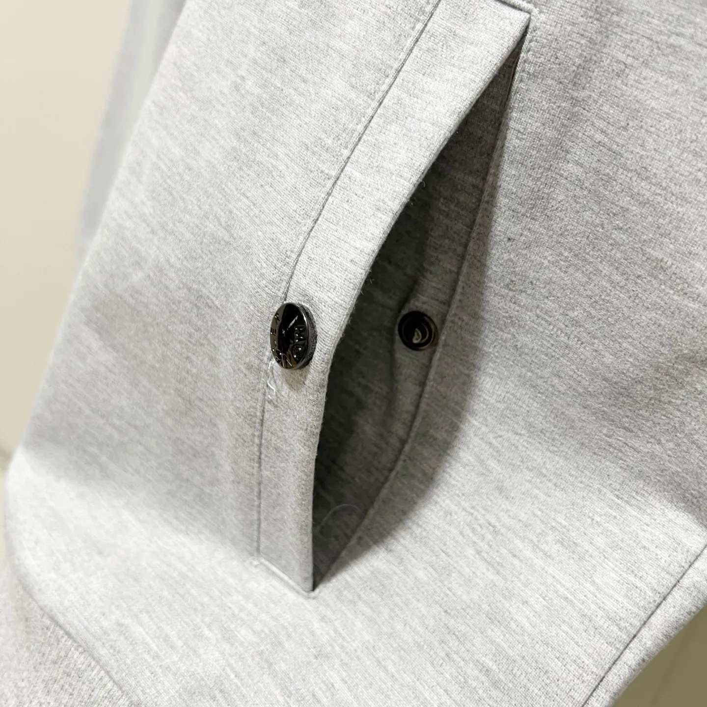 『S-2XL』単品注文 おすすめ 今季も大流行 スポーツ ゆったり 2カラー 通気性 アウター／パンツ