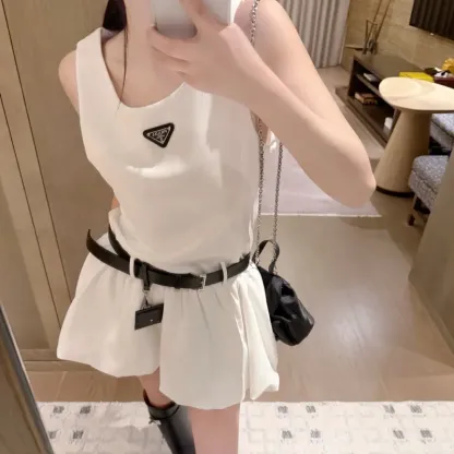 『S-L』好感度100％ 質感のいい フェミニン ストライプ ノースリープ フリル ワンピース