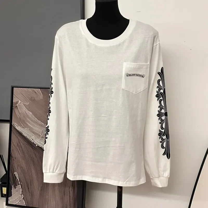 人気爆発中 着回し最強 シンプル プリント 長袖 Ｔシャツ