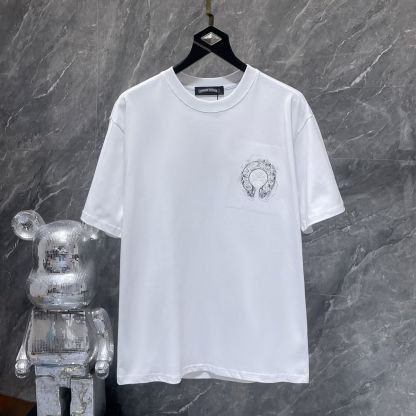 『S-XL』トレンディなプリント柄の半袖Tシャツ ゆったりとした着心地で、通気性に優れ、高品質なトップスです