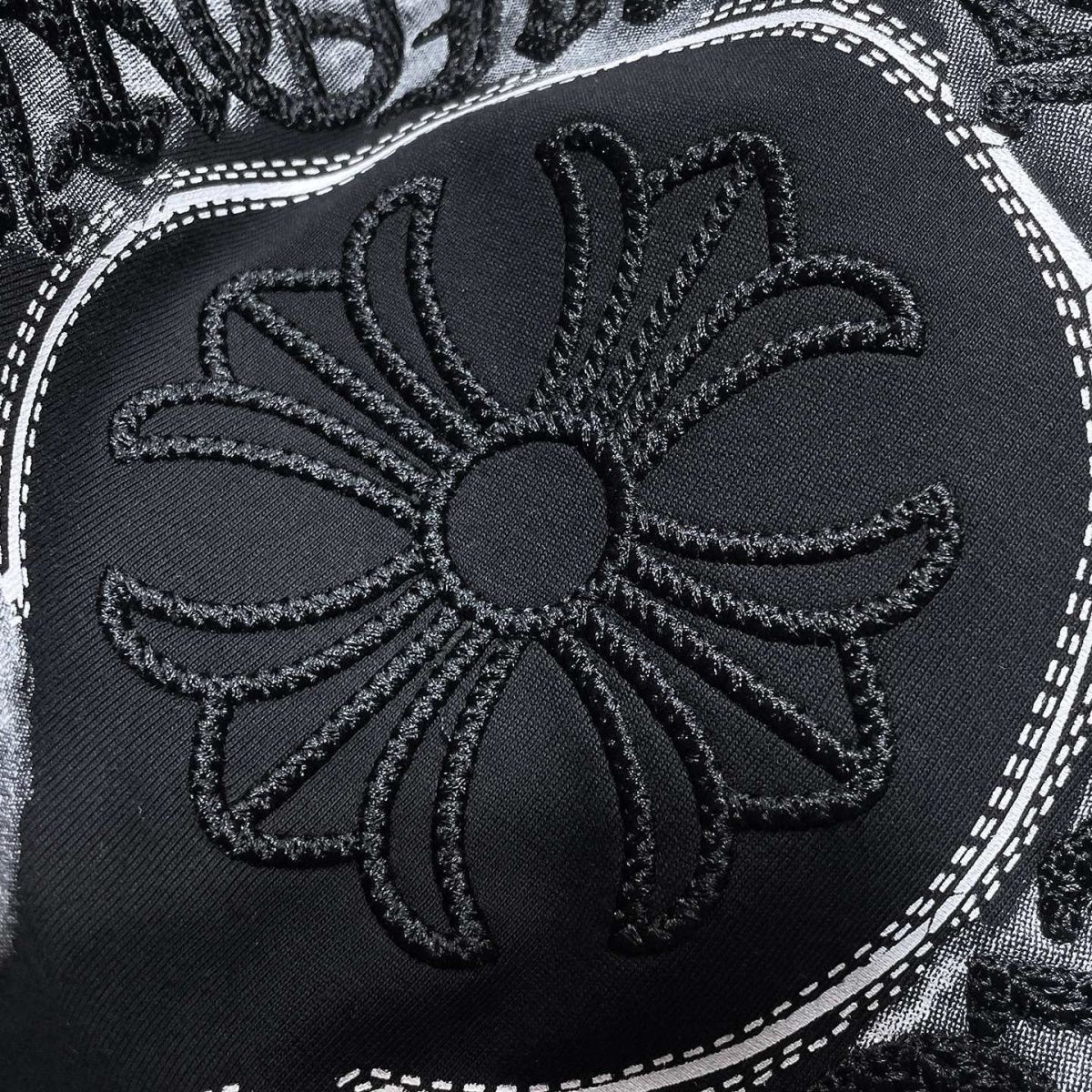 『S-XL』トレンディなプリント柄の半袖Tシャツ ゆったりとした着心地で、通気性に優れ、高品質なトップスです