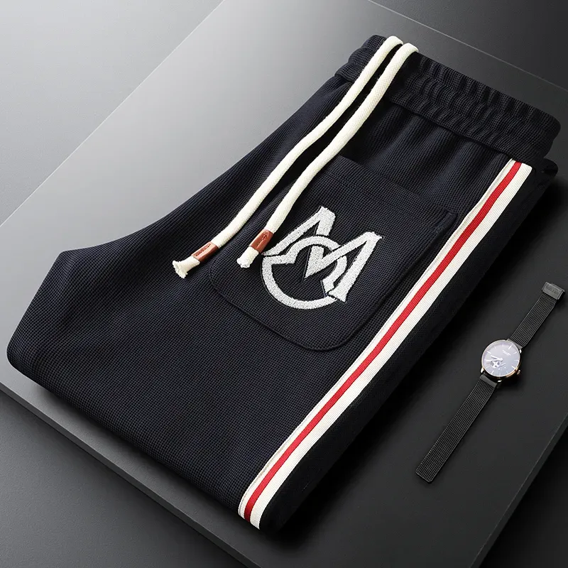 メンズ ライトラグジュアリー スポーツカジュアルパンツ 秋冬 スリムフィット ストレートレッグ スウェットパンツ