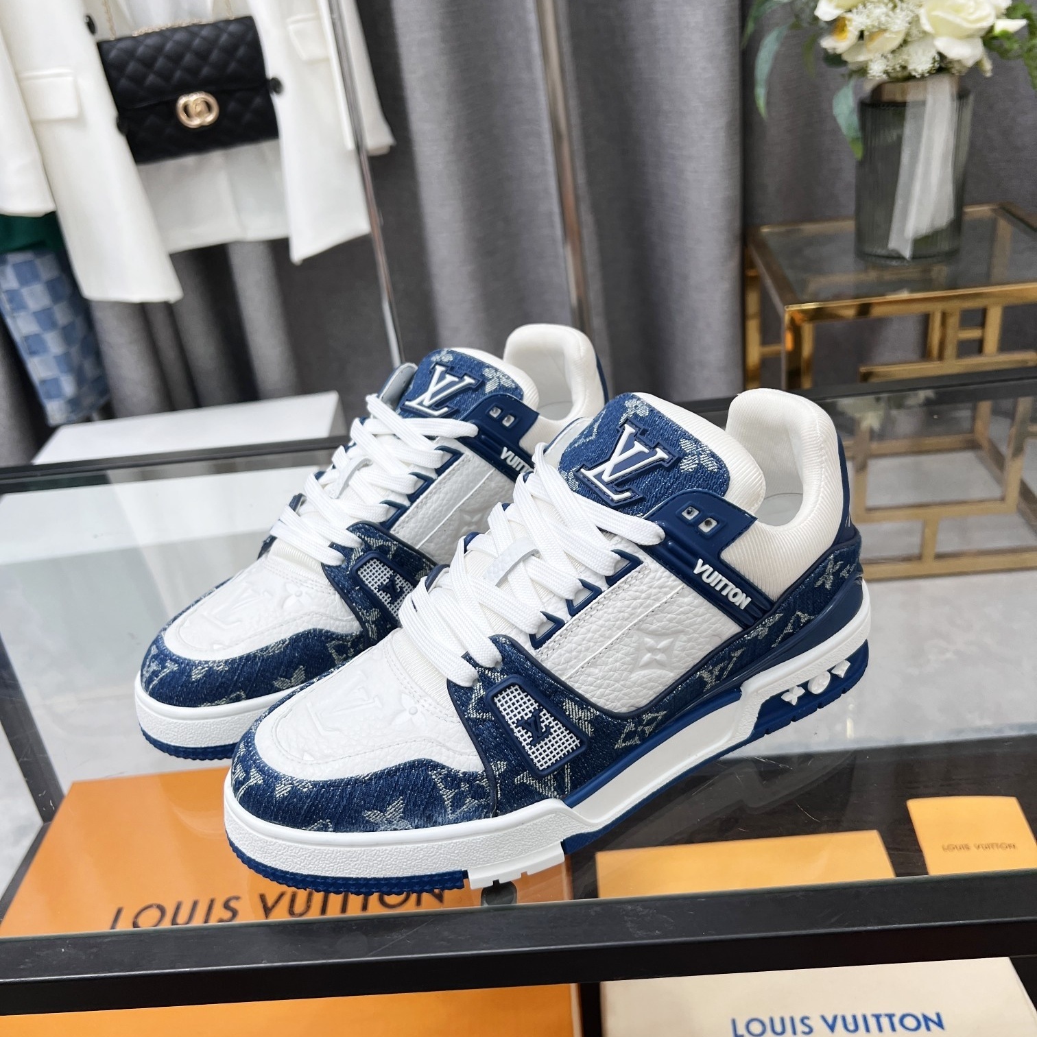 【L030】Louis Vuitton ルイ・ヴィトン スニーカー モノグラム　デニム
