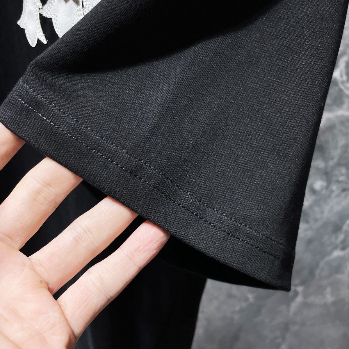 [Copy]『S-XL』トレンディなプリント柄の半袖Tシャツ ゆったりとした着心地で、通気性に優れ、高品質なトップスです