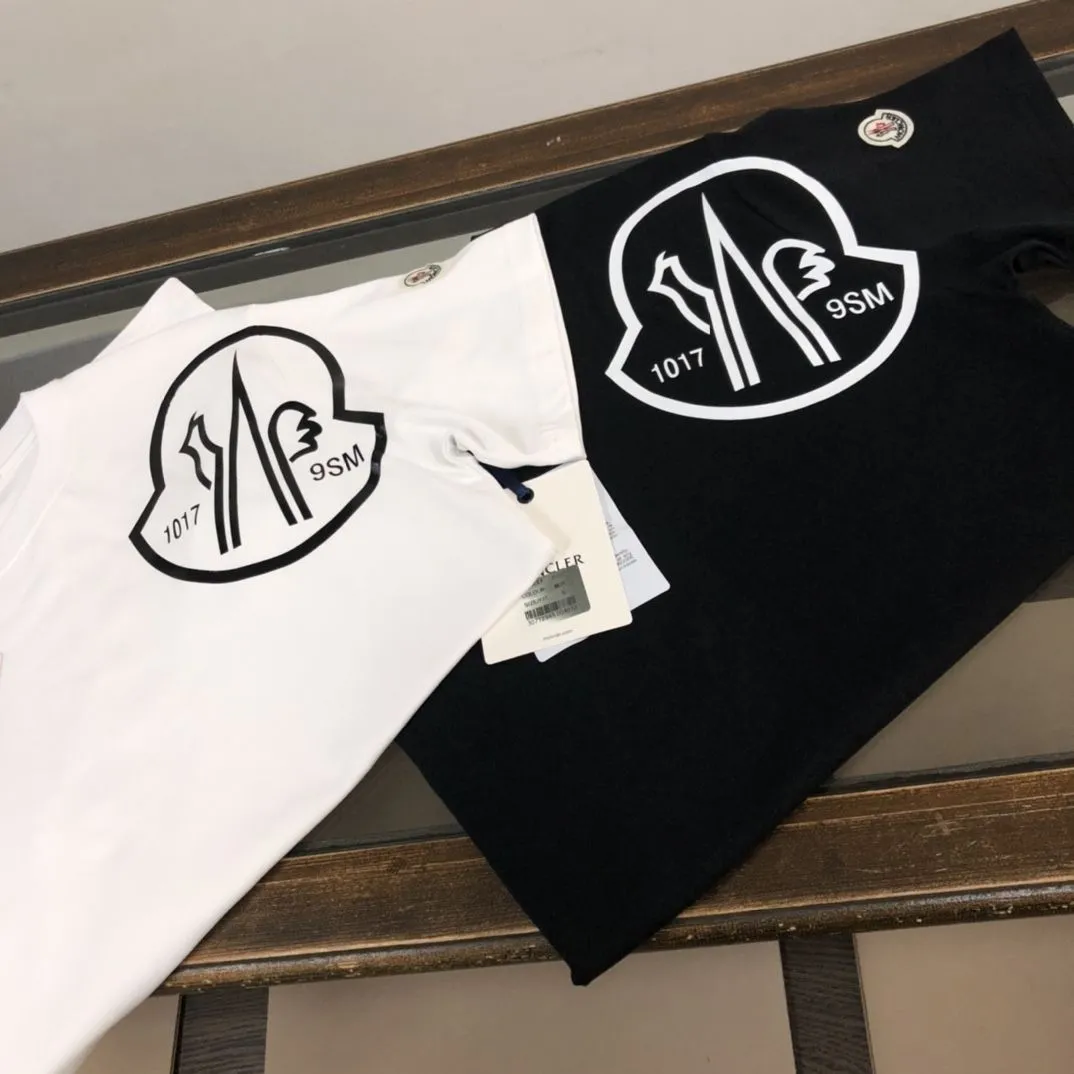 『S-4XL』性別も流行も問わず シンプルデザインの Tシャツ 半袖 トップス