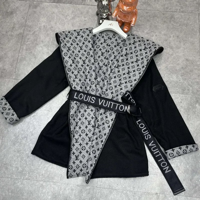 人気の新しいエレガントなベルト付きウールコート、ゆったりとしたフード付きウールジャケット、2025年秋冬