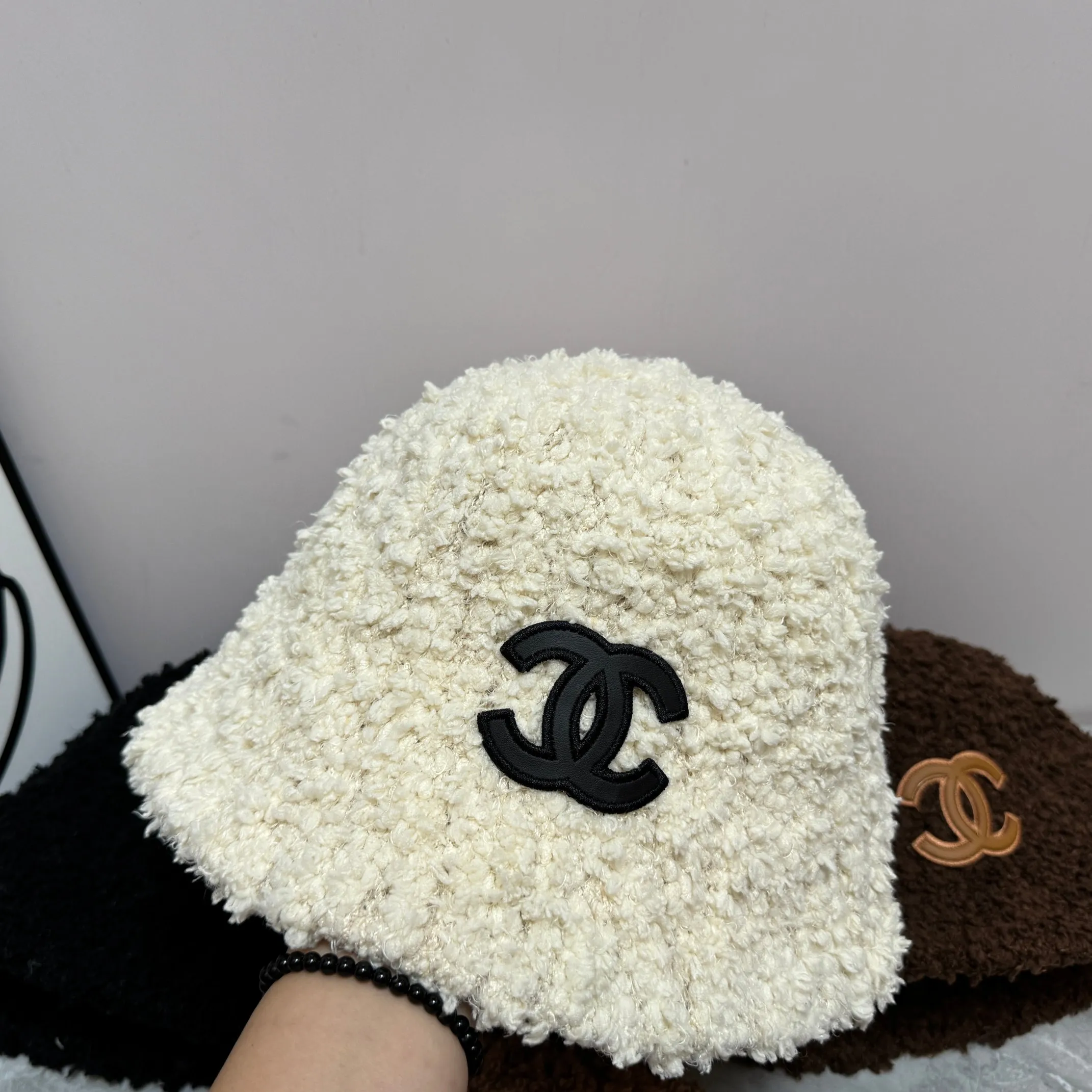 大人っぽ可愛い！暖か素材 ゆったりシルエット4カラー 帽子